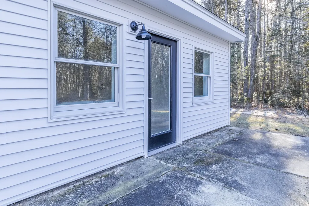 86 Middle Bay Road Brunswick ME 04011