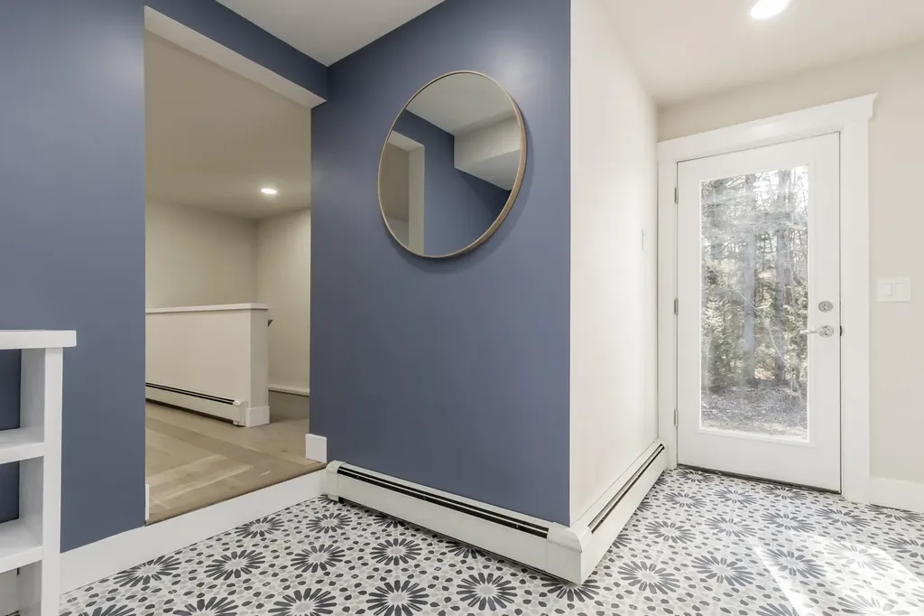 86 Middle Bay Road Brunswick ME 04011