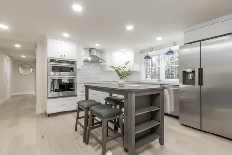 86 Middle Bay Road Brunswick ME 04011