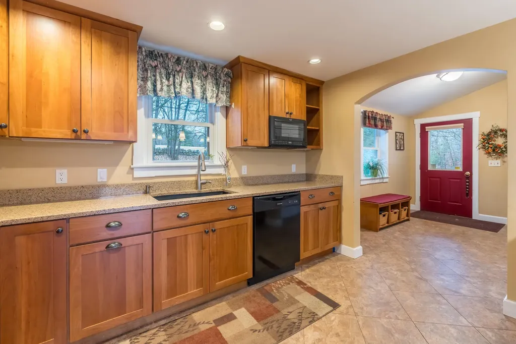 189 Peaco Hill Road Otisfield ME 04270