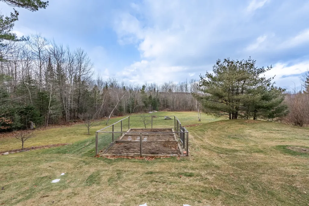 189 Peaco Hill Road Otisfield ME 04270