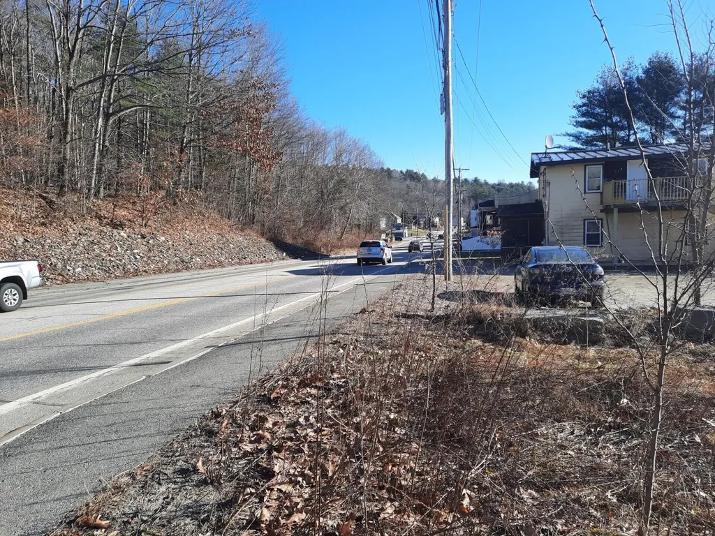 214 Mount Vernon Avenue Augusta ME 04330