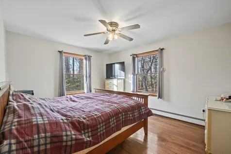 985 Eastern Avenue Augusta ME 04330