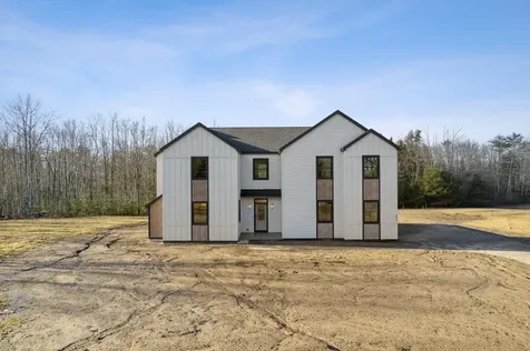 452 Blackstrap Road Falmouth ME 04105