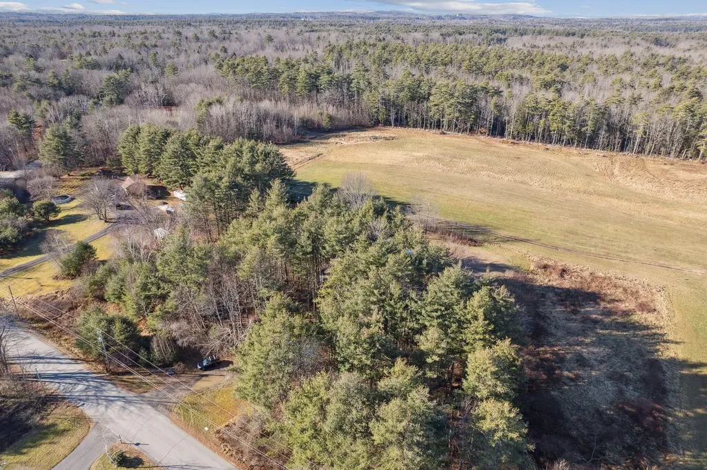 92 Spiller Road Gorham ME 04038
