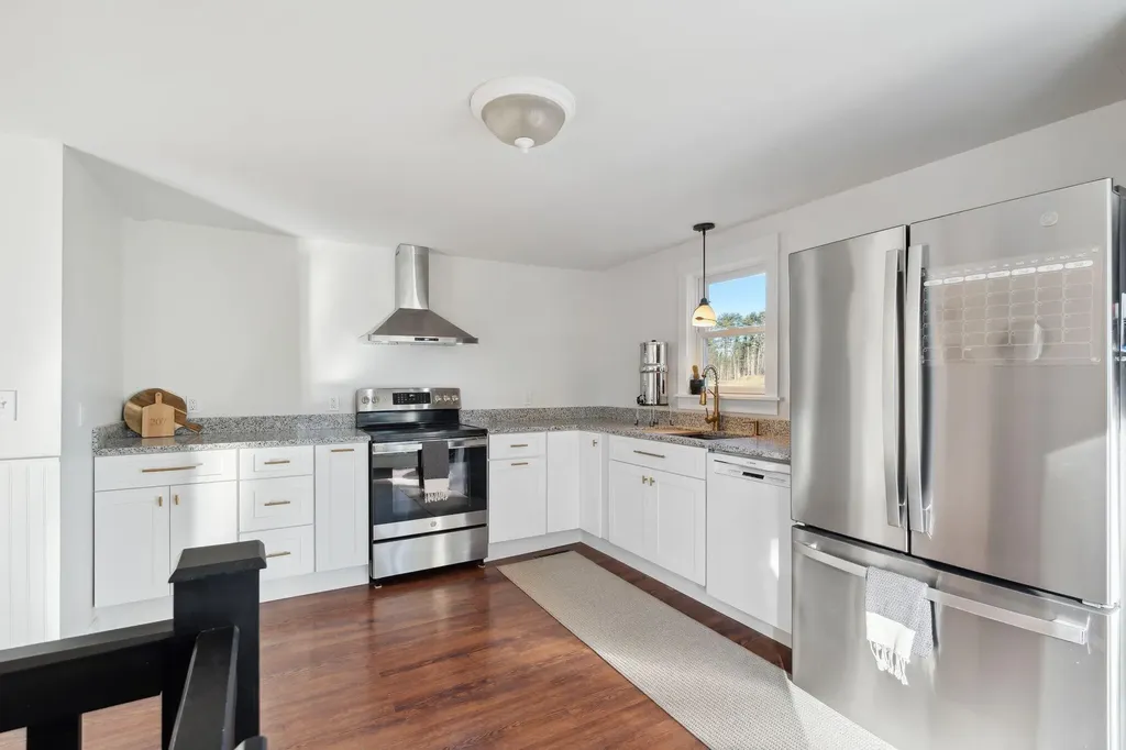 92 Spiller Road Gorham ME 04038