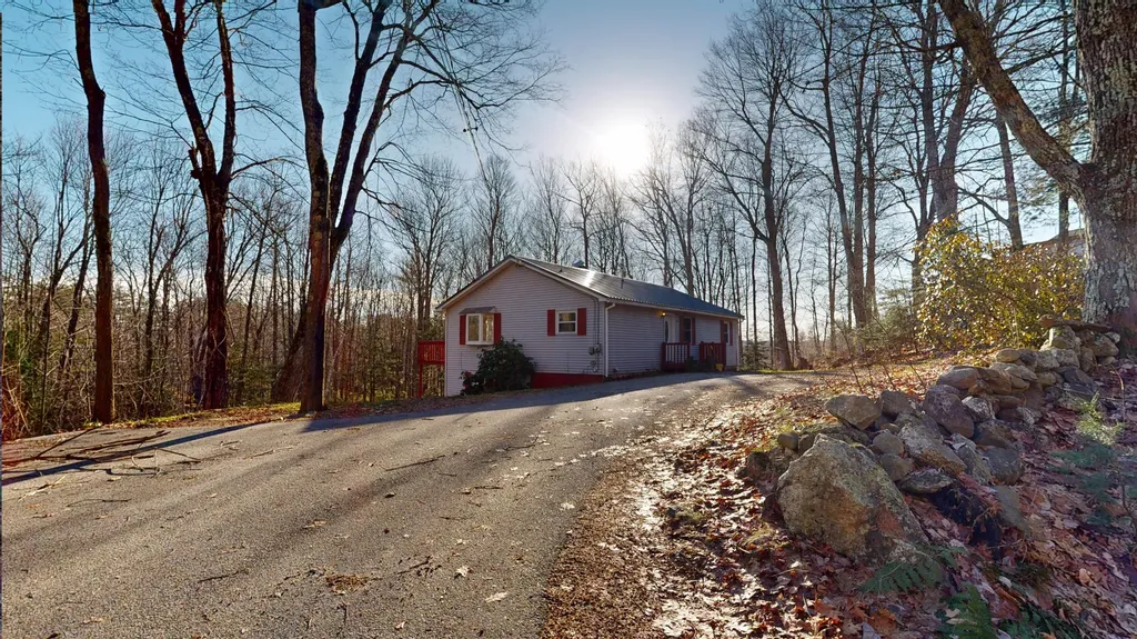 22 Belisle Road Turner ME 04282