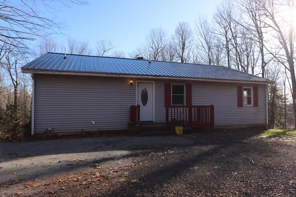 22 Belisle Road Turner ME 04282