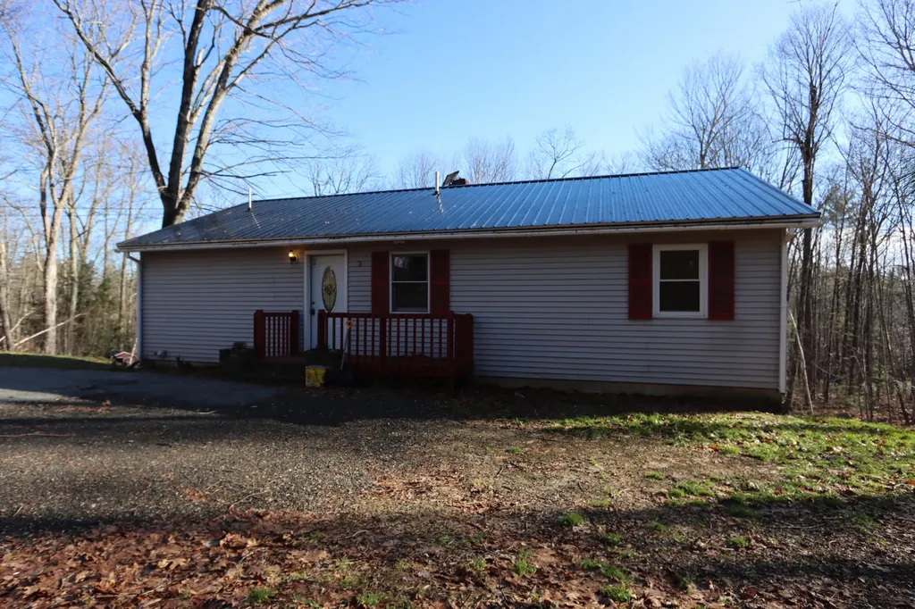 22 Belisle Road Turner ME 04282