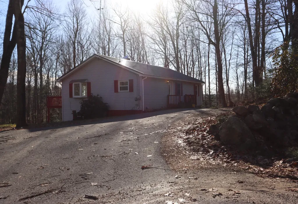 22 Belisle Road Turner ME 04282