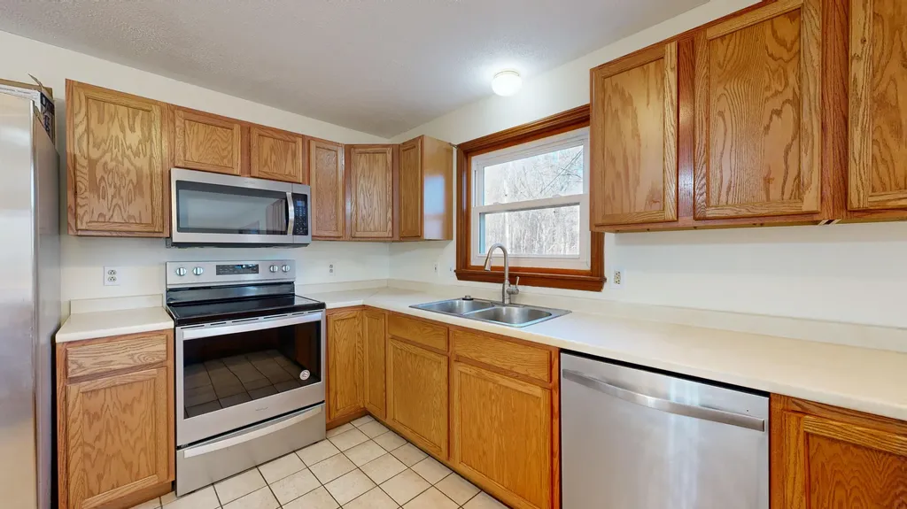22 Belisle Road Turner ME 04282