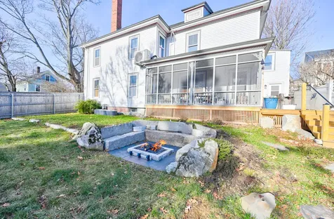 37 Fountain Street Bangor ME 04401