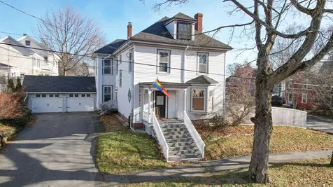 37 Fountain Street Bangor ME 04401