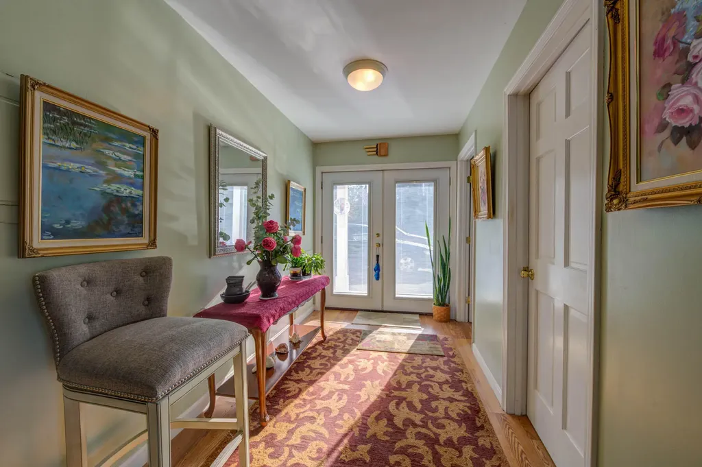 102 Manning Drive West Gardiner ME 04345