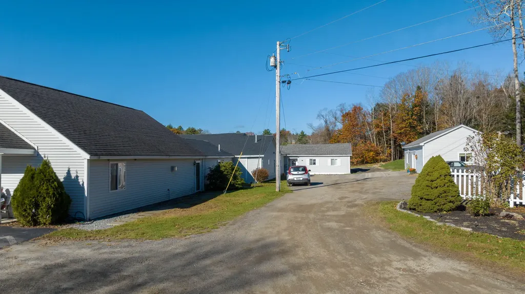 102 Manning Drive West Gardiner ME 04345