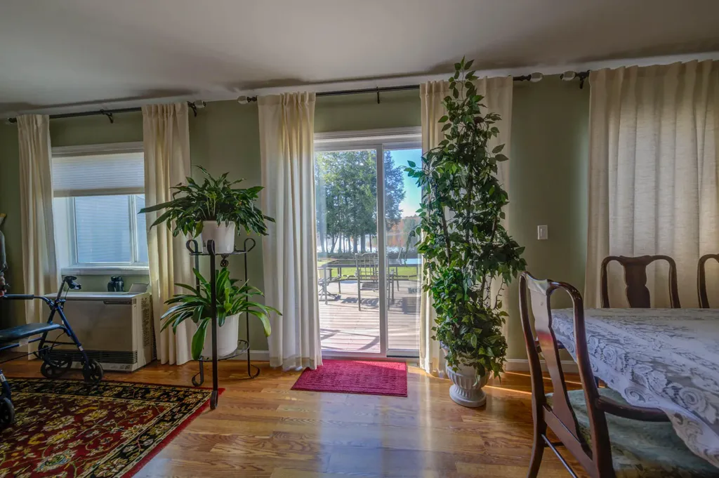 102 Manning Drive West Gardiner ME 04345