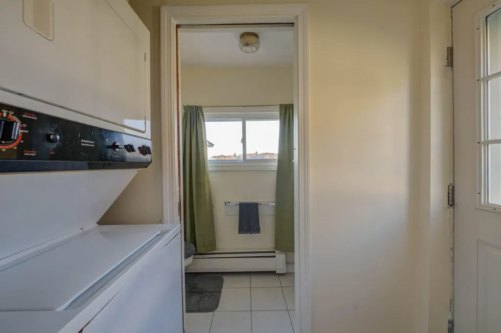 102 Manning Drive West Gardiner ME 04345