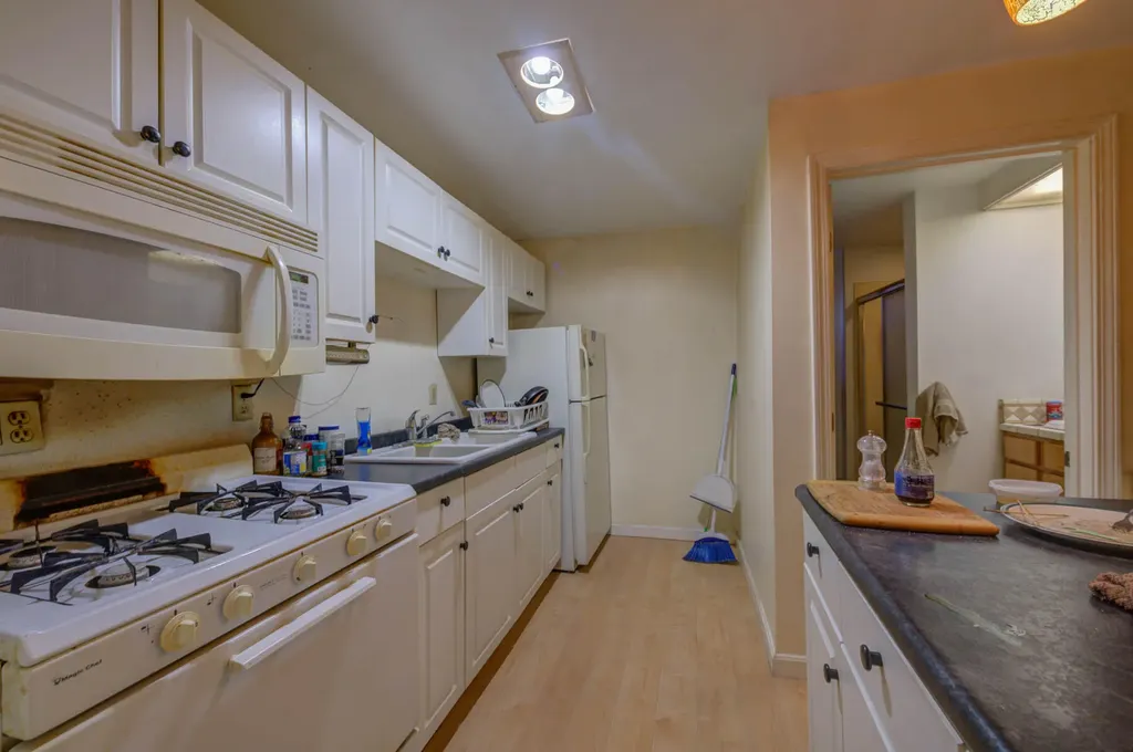 102 Manning Drive West Gardiner ME 04345