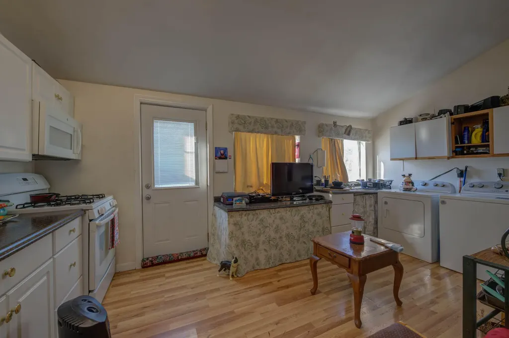 102 Manning Drive West Gardiner ME 04345