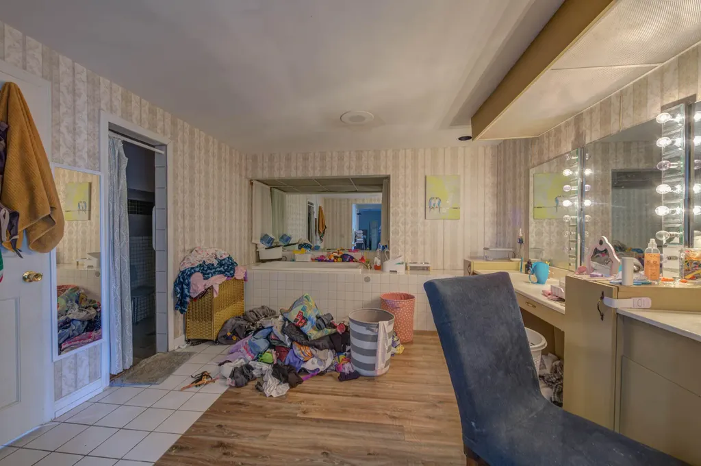 102 Manning Drive West Gardiner ME 04345