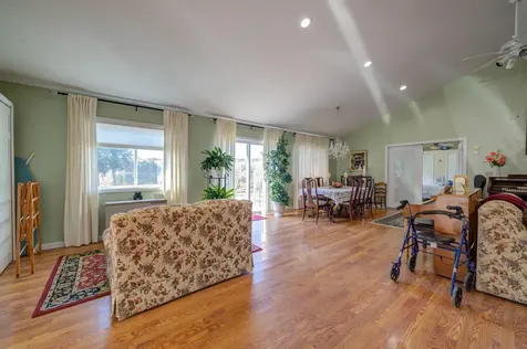 102 Manning Drive West Gardiner ME 04345