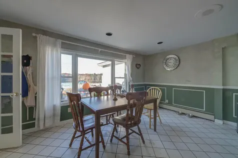 102 Manning Drive West Gardiner ME 04345