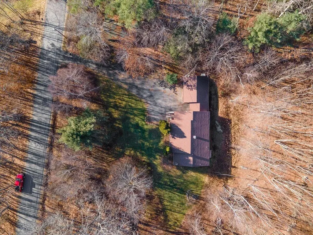 415 Molyneaux Road Camden ME 04843