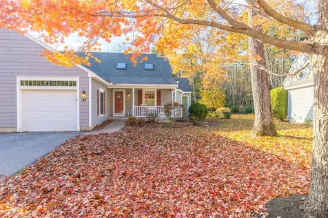 43 Plymouth Grove Drive Kennebunk ME 04043