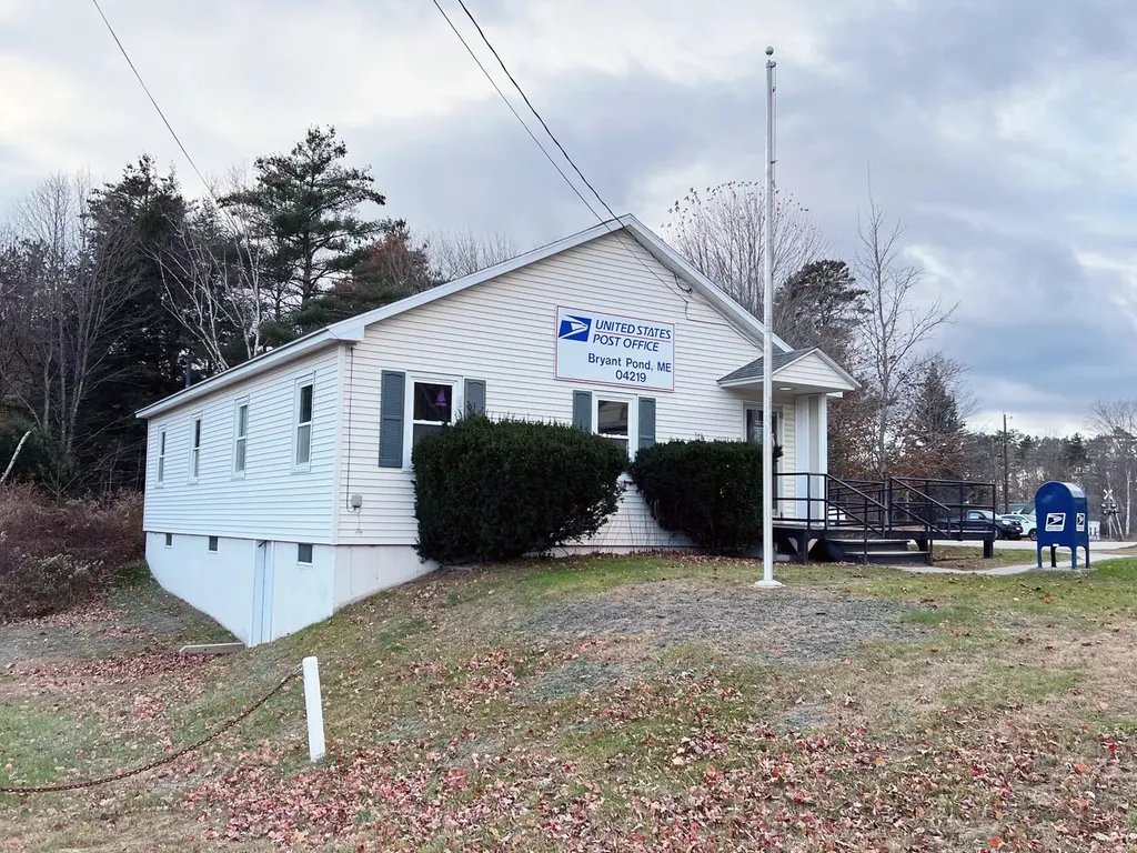 1 N Main Street Woodstock ME 04219