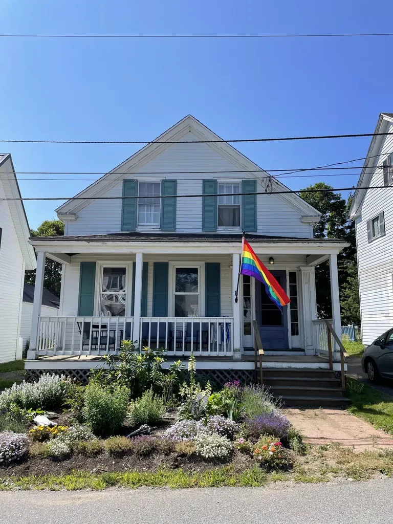 8 Key Street Eastport ME 04631