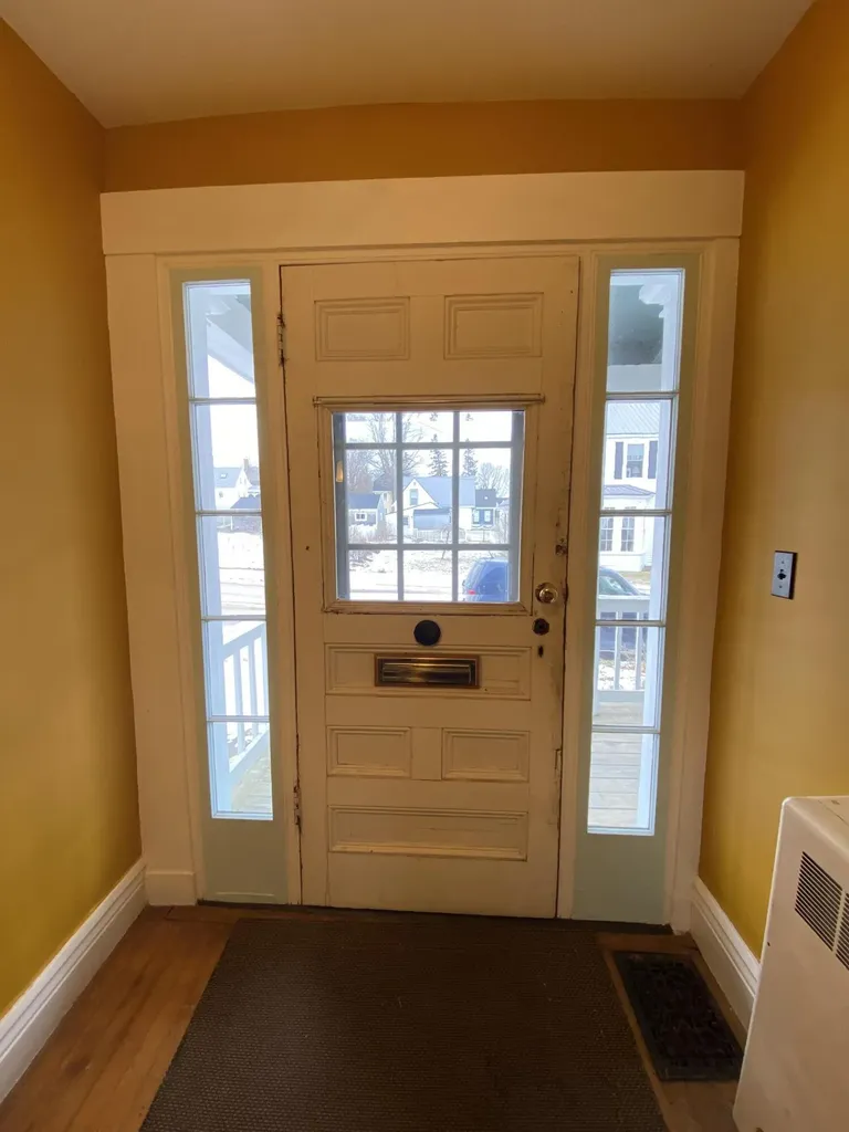 8 Key Street Eastport ME 04631