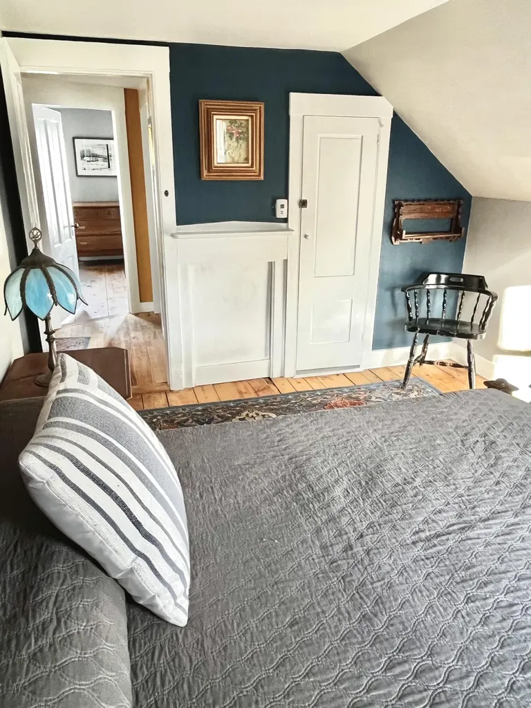 8 Key Street Eastport ME 04631