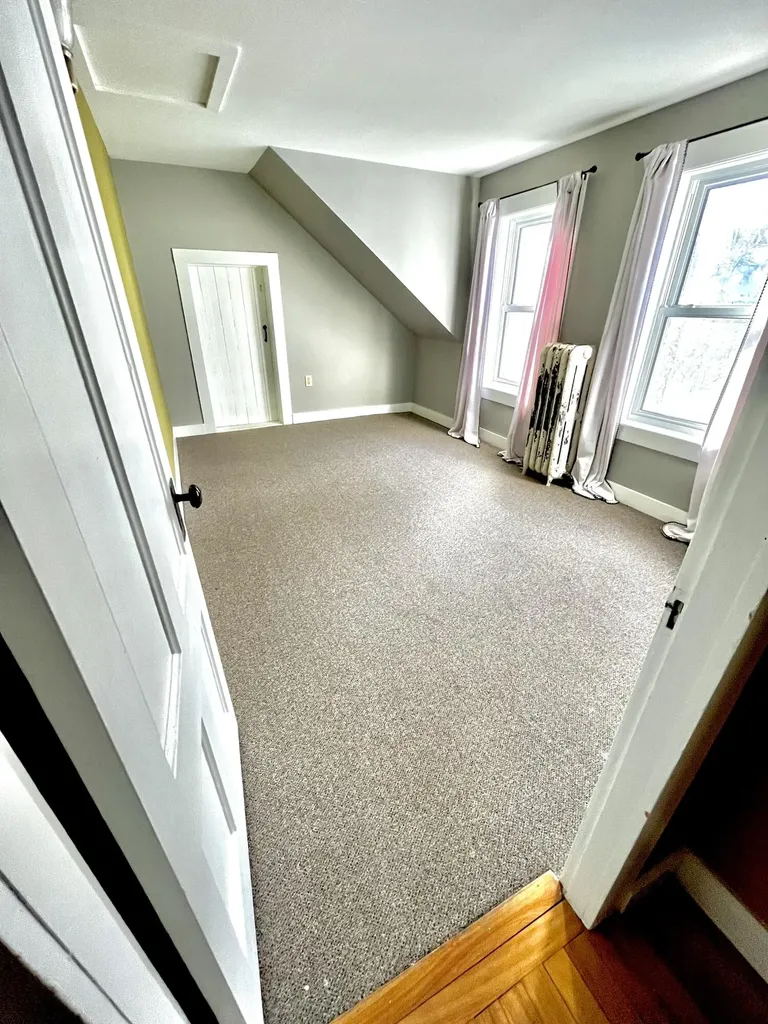8 Key Street Eastport ME 04631