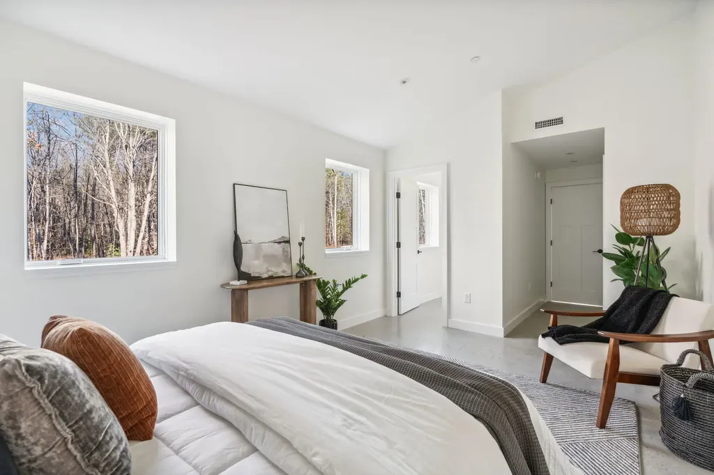 38 Mattie Lane Durham ME 04222