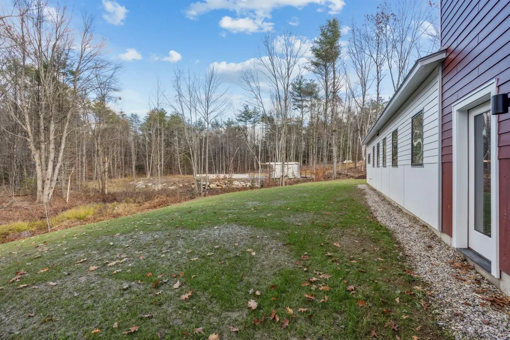 38 Mattie Lane Durham ME 04222