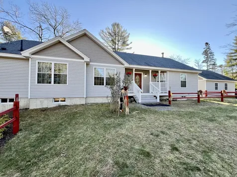 25 Kennel Brook Drive Lamoine ME 04605