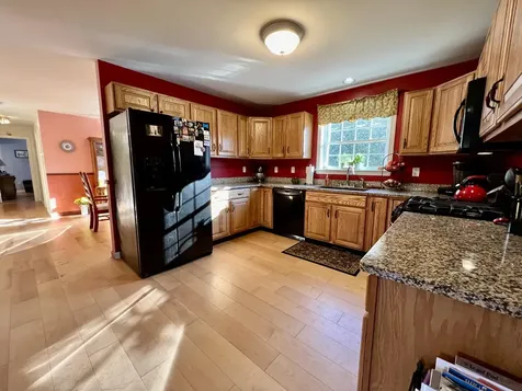 25 Kennel Brook Drive Lamoine ME 04605