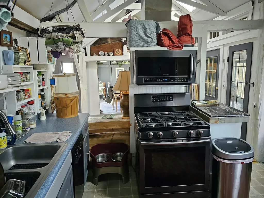498 River Road Dresden ME 04342
