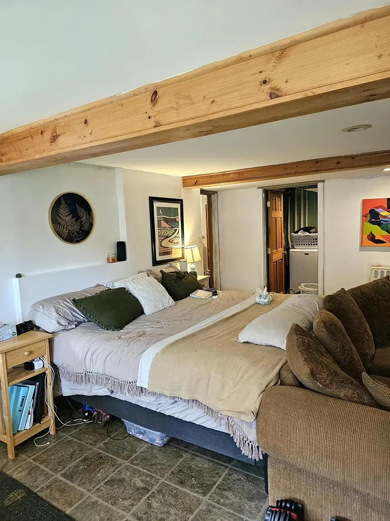 498 River Road Dresden ME 04342