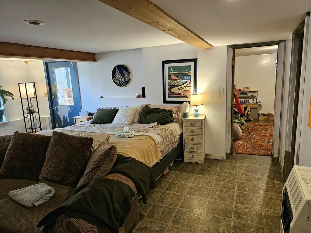 498 River Road Dresden ME 04342