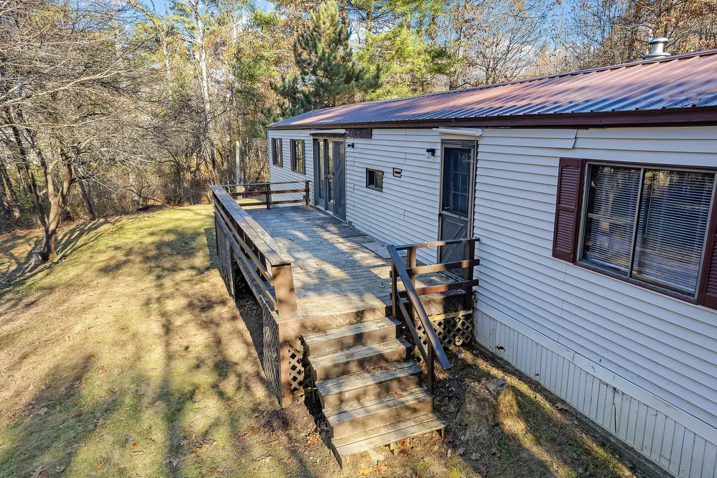 15 Brown Road Wiscasset ME 04578