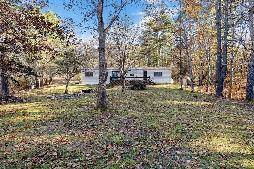15 Brown Road Wiscasset ME 04578