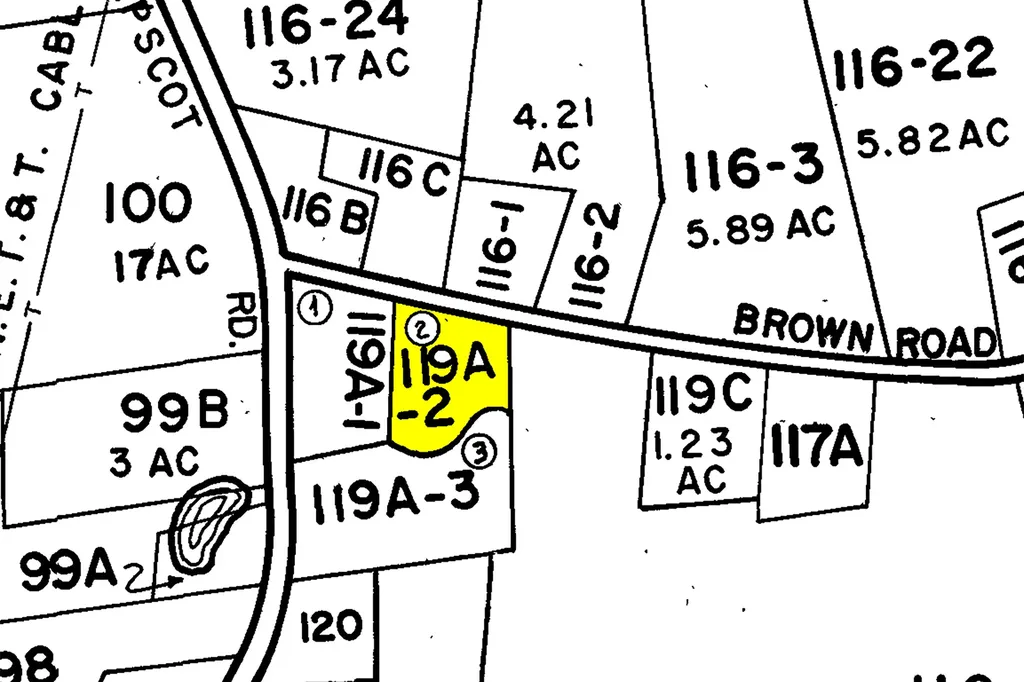 15 Brown Road Wiscasset ME 04578