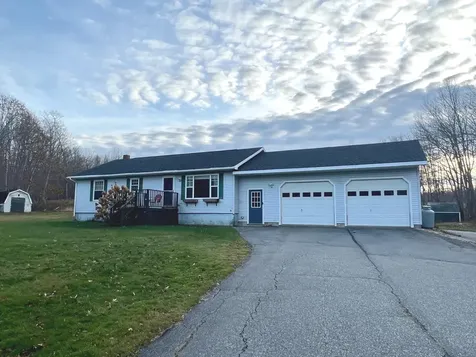72 Main Street Vassalboro ME 04989