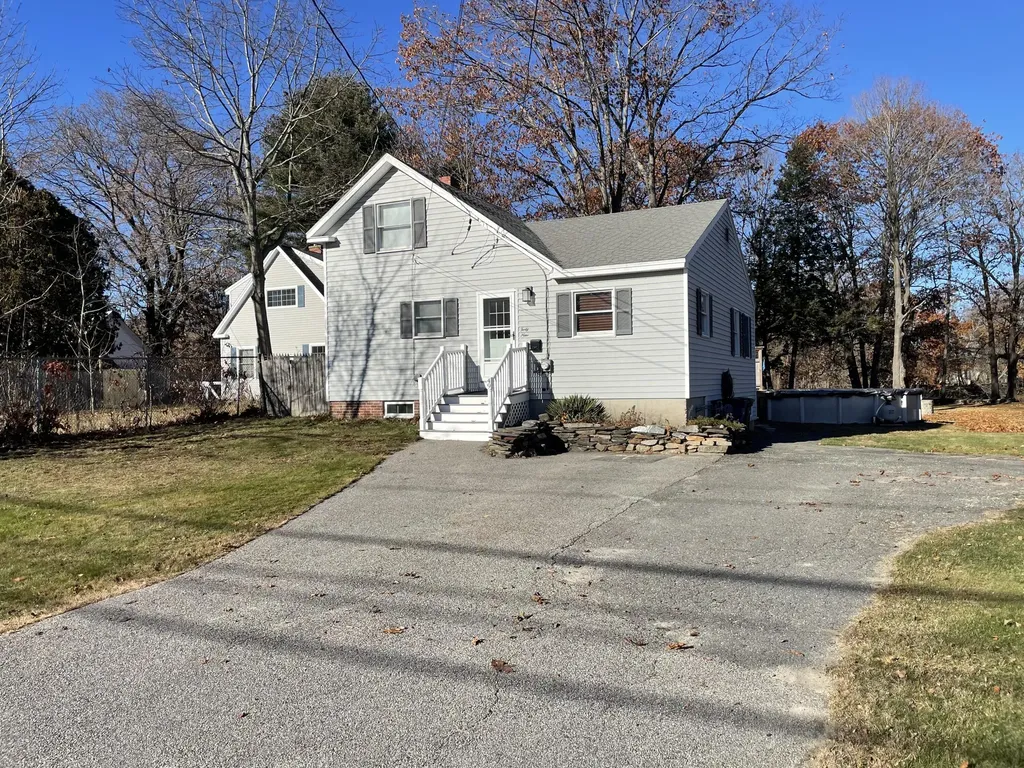 49 East Valentine Street Westbrook ME 04092