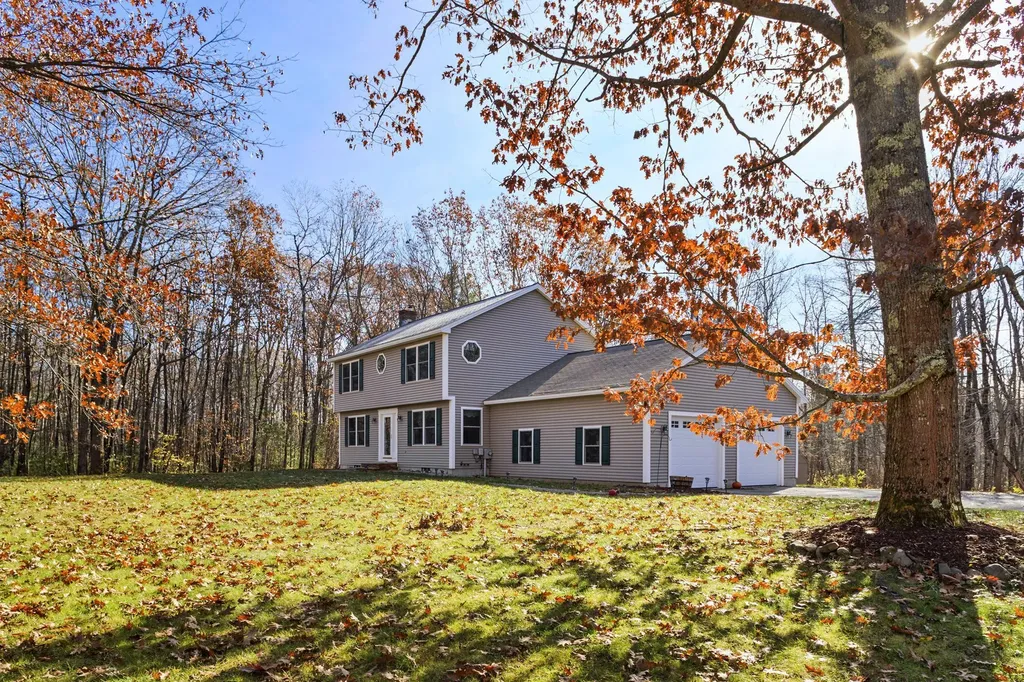 4 Taylor Lane Kennebunk ME 04043