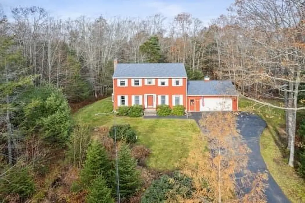 95 Gurnet Landing Road Harpswell ME 04079
