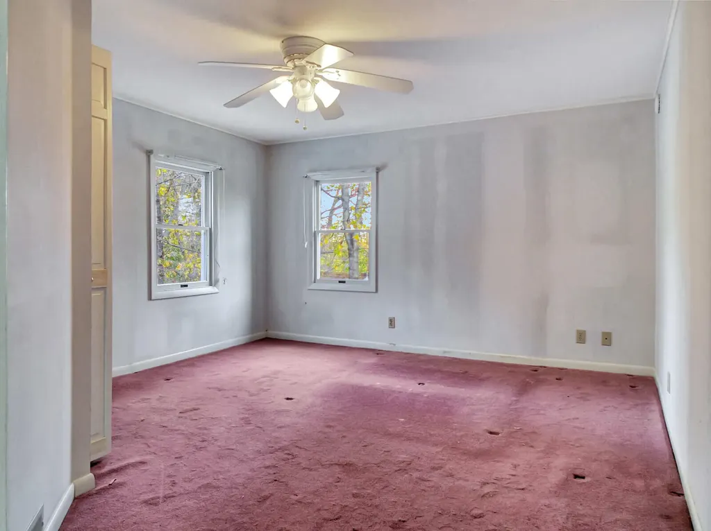 21 Page Street Hallowell ME 04347