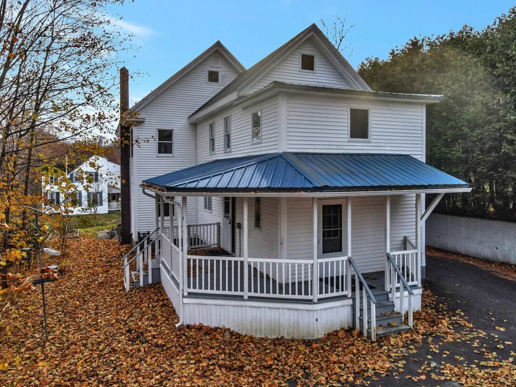 21 Page Street Hallowell ME 04347