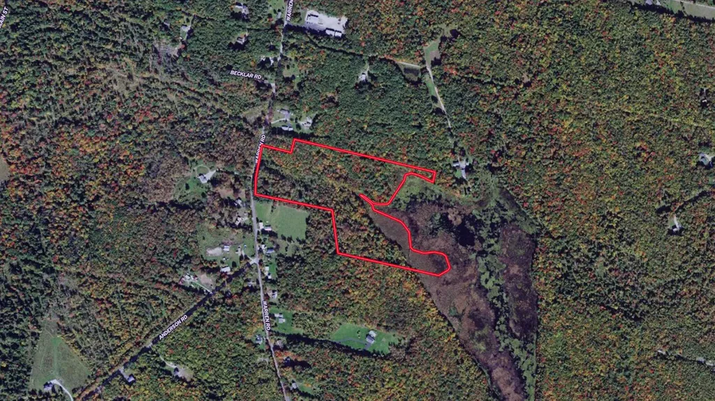 35-1 Warren Road Monmouth ME 04259